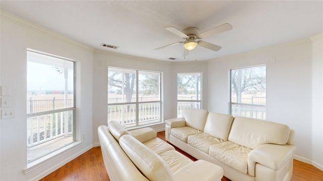 5909 County Road 488, Nevada, TX 75173