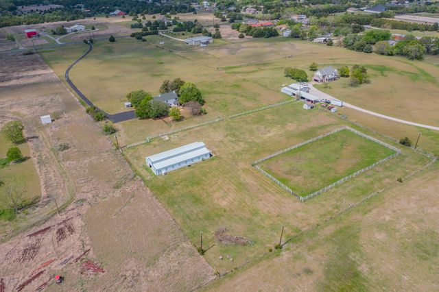 5909 County Road 488, Nevada, TX 75173