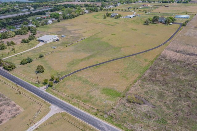 5909 County Road 488, Nevada, TX 75173