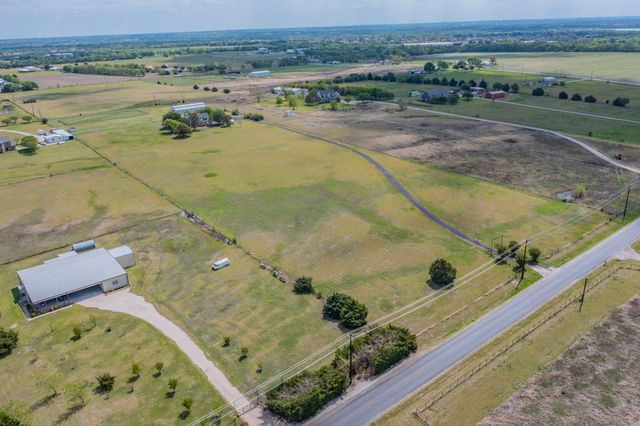 5909 County Road 488, Nevada, TX 75173