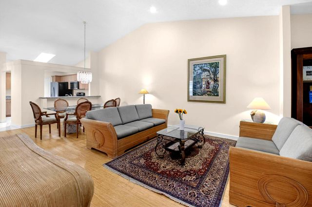 10938 Roebelini Palm Court B, Boynton Beach, FL 33437