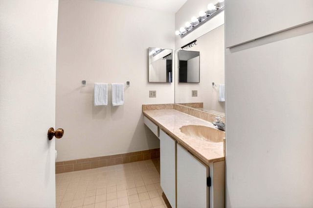10938 Roebelini Palm Court B, Boynton Beach, FL 33437