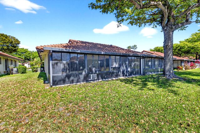 10938 Roebelini Palm Court B, Boynton Beach, FL 33437