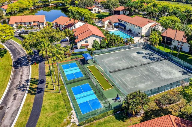 10938 Roebelini Palm Court B, Boynton Beach, FL 33437