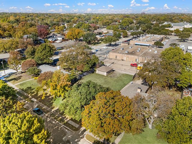 820 Brookhurst Drive, Richardson, TX 75080