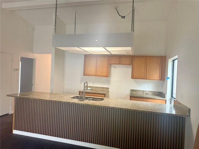 5214 2ND STREET, Orlando, FL 32810