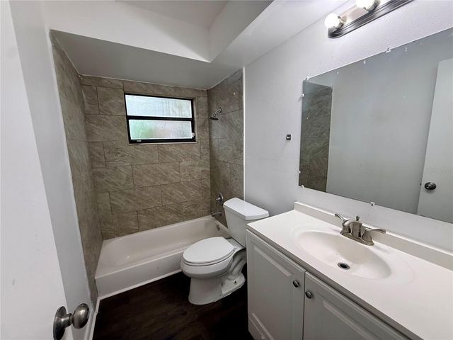 5214 2ND STREET, Orlando, FL 32810