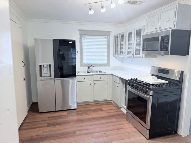 7822 Richland Drive, Houston, TX 77028