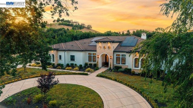 19 Mitchell Way, Danville, CA 94506