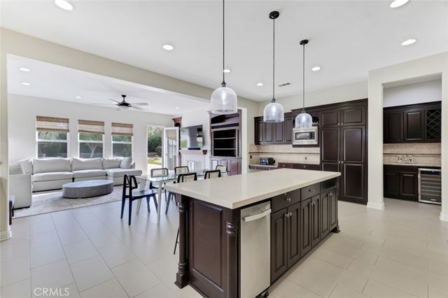 12826 Via Donatello, Porter Ranch, CA 91326