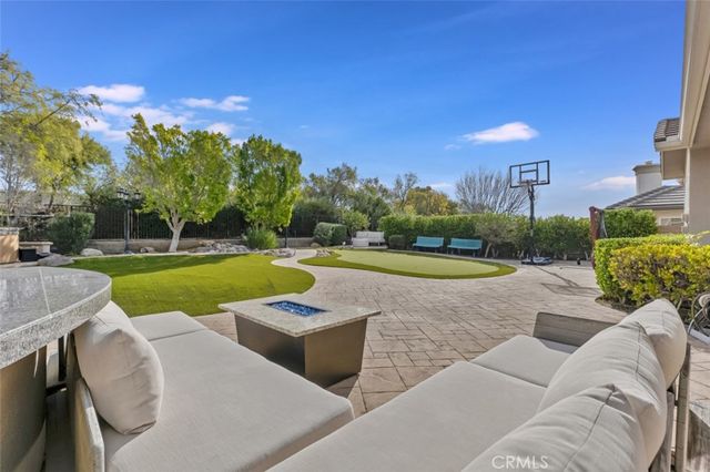 12826 Via Donatello, Porter Ranch, CA 91326