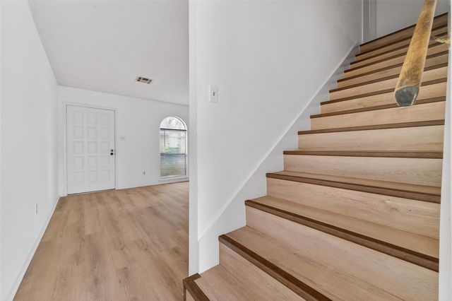 7861 Cook Road, Houston, TX 77072