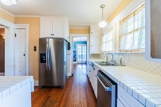 116 S LAKESHORE BOULEVARD, Lake Wales, FL 33853