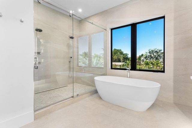 368 Churchill Road, West Palm Beach, FL 33405