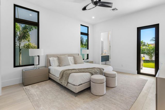 368 Churchill Road, West Palm Beach, FL 33405