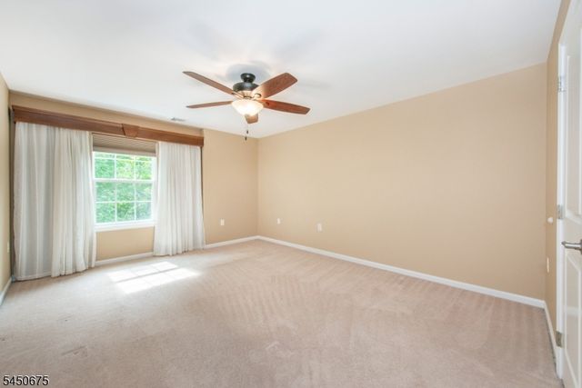 208 Welsh Pl, Morris Plains Boro, NJ 07950