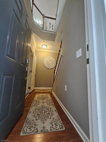 208 Welsh Pl, Morris Plains Boro, NJ 07950