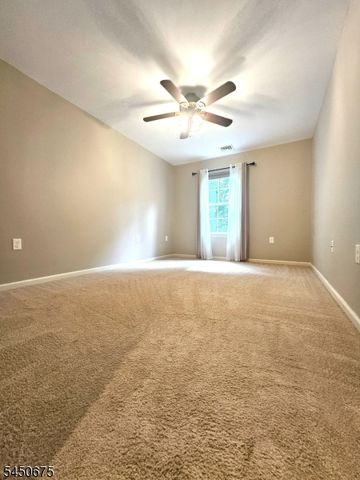 208 Welsh Pl, Morris Plains Boro, NJ 07950
