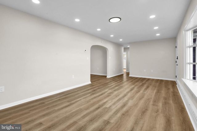 416 MAIN ST, Stockertown, PA 18083