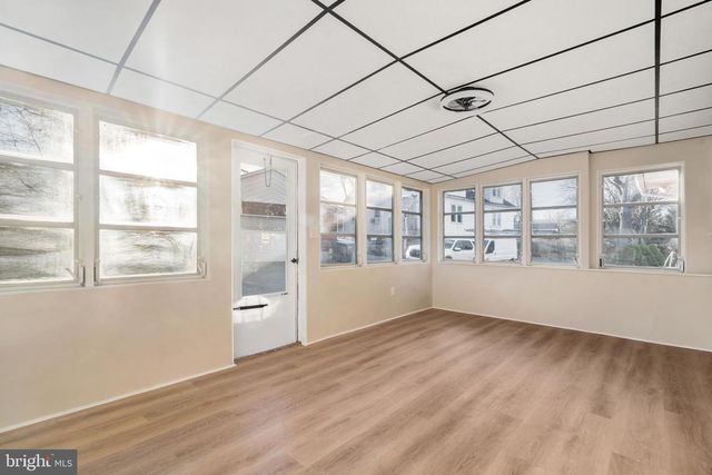 416 MAIN ST, Stockertown, PA 18083