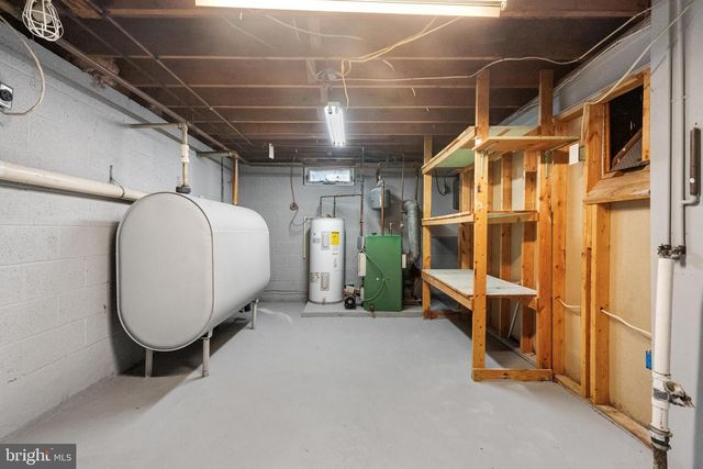 416 MAIN ST, Stockertown, PA 18083