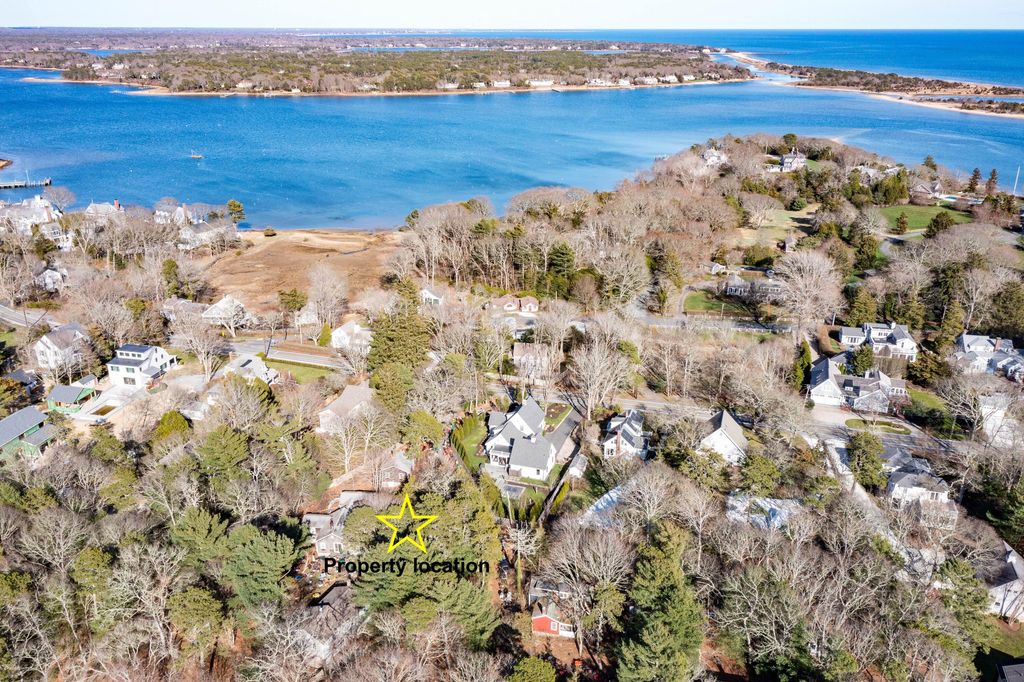 1077A Main Street, Cotuit, MA 02635