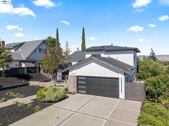 6223 Valroy Dr, San Jose, CA 95123