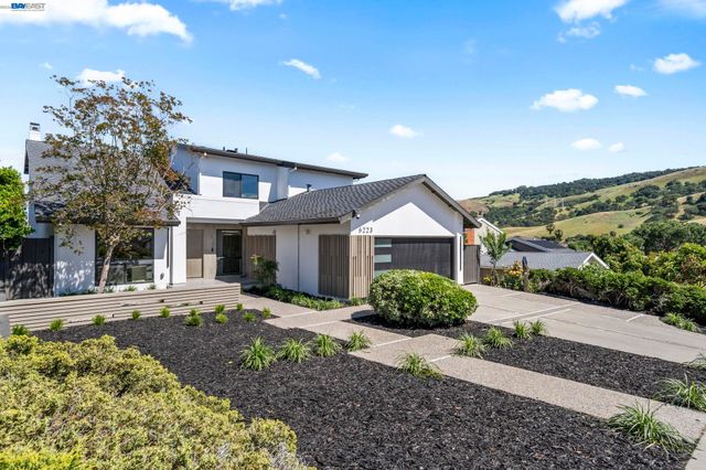 6223 Valroy Dr, San Jose, CA 95123