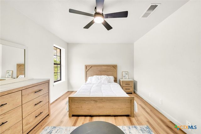 1402 Cedar Oaks Lane, Harker Heights, TX 76548