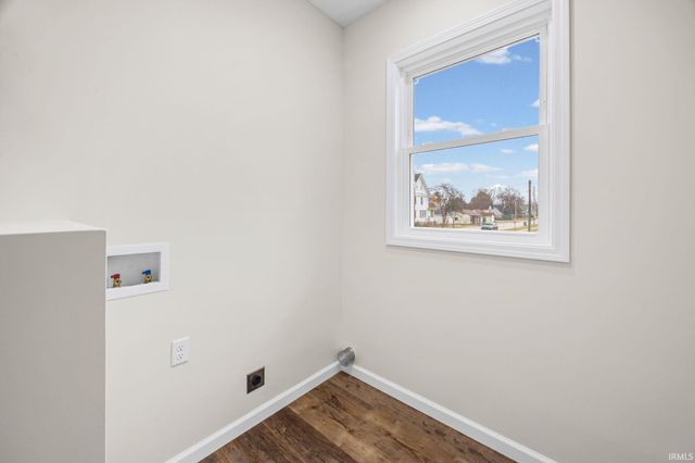 102 S Sheets Street, Oxford, IN 47971