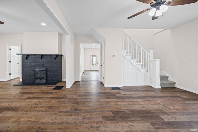 102 S Sheets Street, Oxford, IN 47971