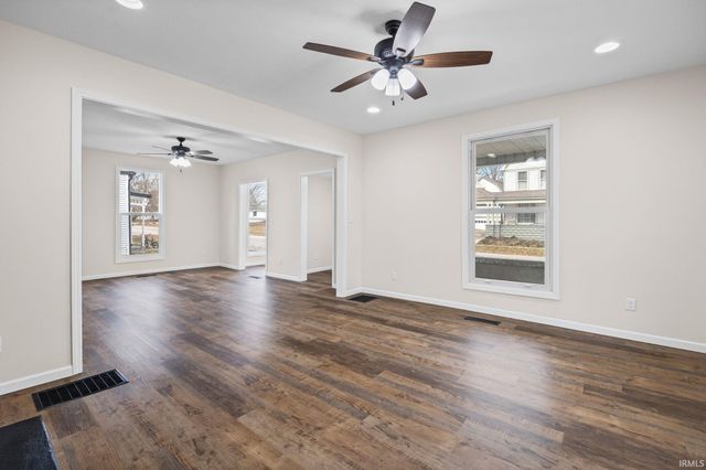 102 S Sheets Street, Oxford, IN 47971