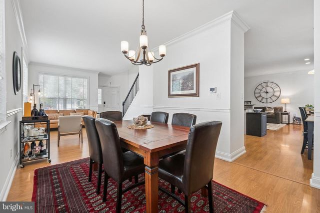 75 MANLEY RD, Pennington, NJ 08534