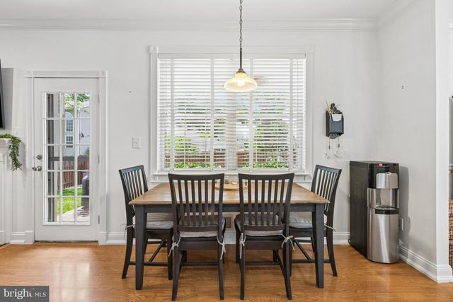 75 MANLEY RD, Pennington, NJ 08534