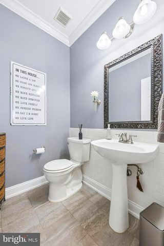 75 MANLEY RD, Pennington, NJ 08534