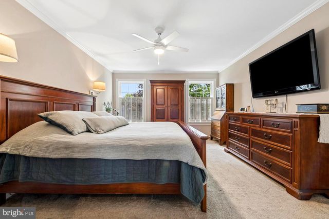 75 MANLEY RD, Pennington, NJ 08534