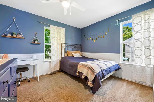 75 MANLEY RD, Pennington, NJ 08534