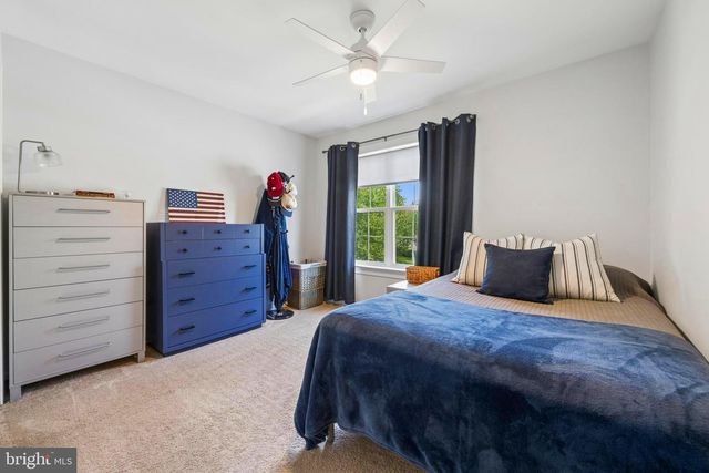 75 MANLEY RD, Pennington, NJ 08534