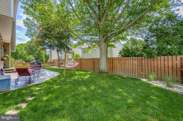 75 MANLEY RD, Pennington, NJ 08534