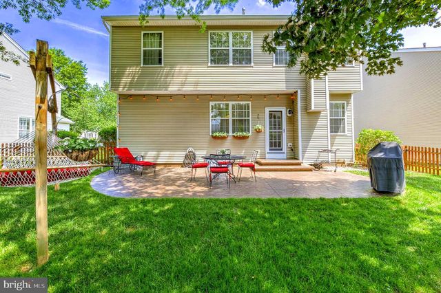 75 MANLEY RD, Pennington, NJ 08534