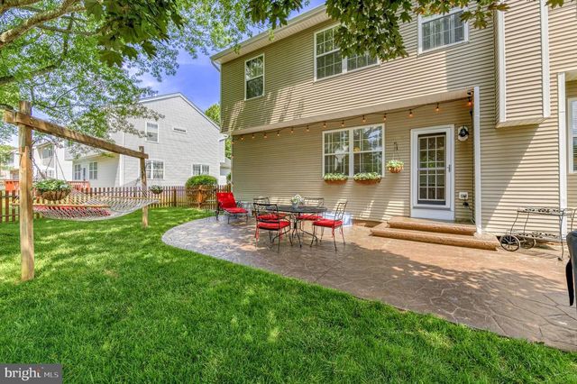 75 MANLEY RD, Pennington, NJ 08534