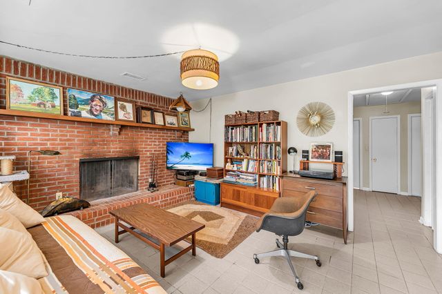 1514 Balsam Street, Charleston, SC 29407