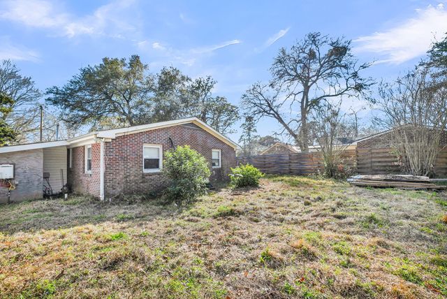 1514 Balsam Street, Charleston, SC 29407