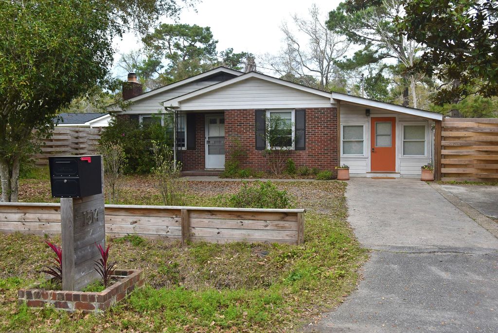 1514 Balsam Street, Charleston, SC 29407