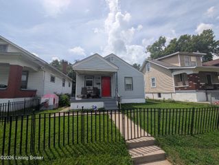 220 N 32nd St, Louisville, KY 40212