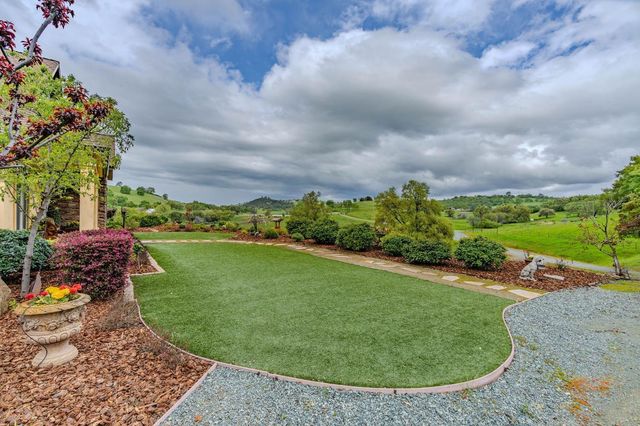 11195 Vintage Rd, Ione, CA 95640