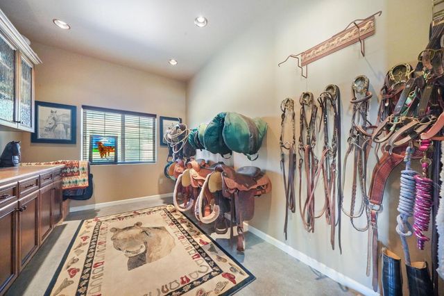 11195 Vintage Rd, Ione, CA 95640