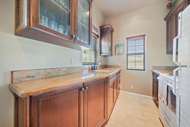 11195 Vintage Rd, Ione, CA 95640