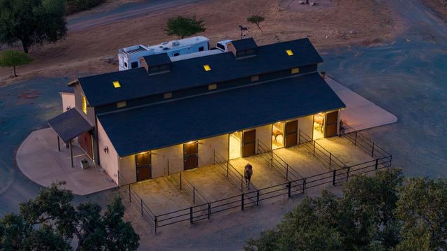 11195 Vintage Rd, Ione, CA 95640