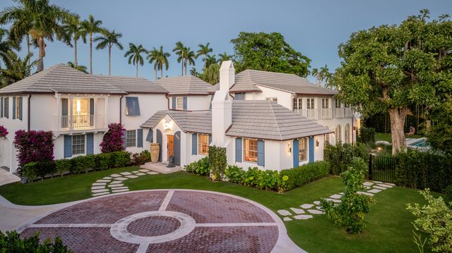 239 Emerald Lane, Palm Beach, FL 33480